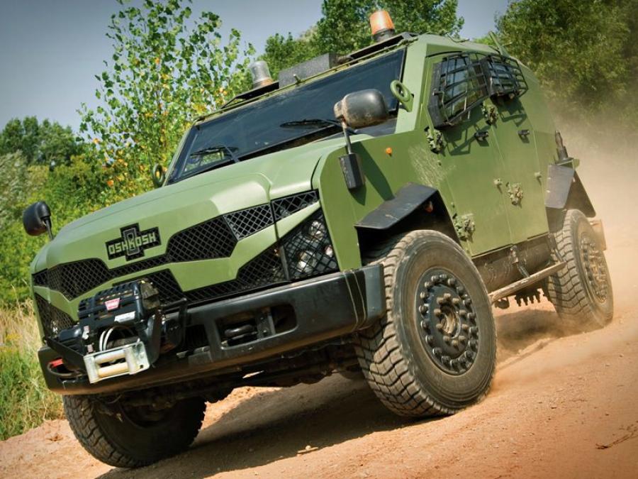  Oshkosh Sand Cat 2009 года  (фото 7 из 9)